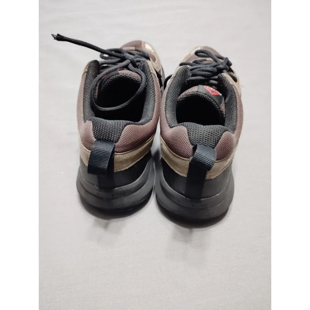 Reebok athleisure preppy